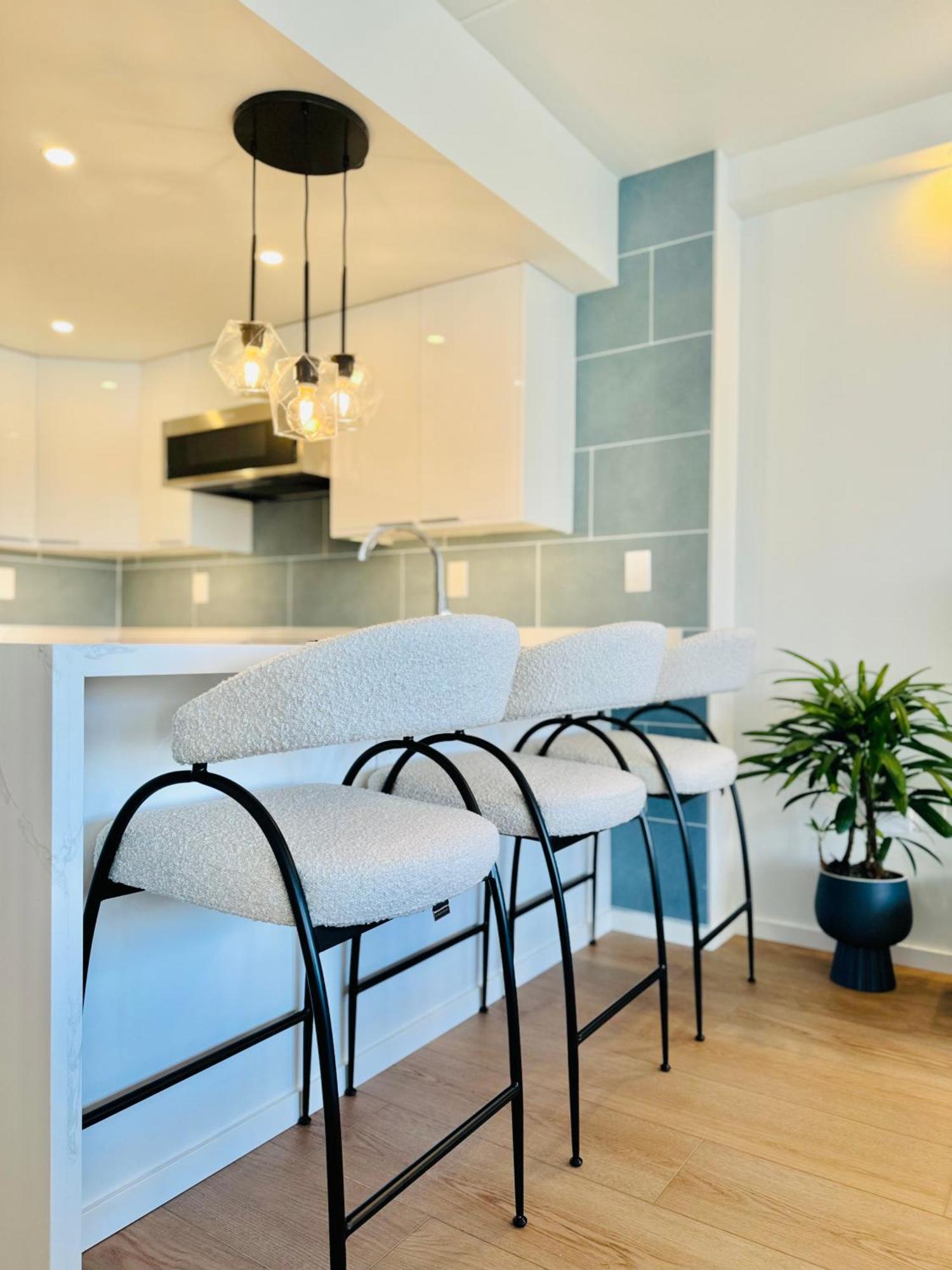 Panoramic Oceanview Resort - Full Kitchen In Each Room, 2 Swimming Pools, Onsite Restaurants, Fireworks Every Friday Honolulu Kültér fotó